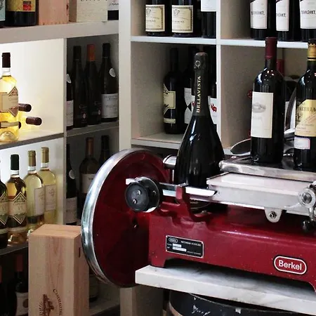 מלון La Pigna 3*