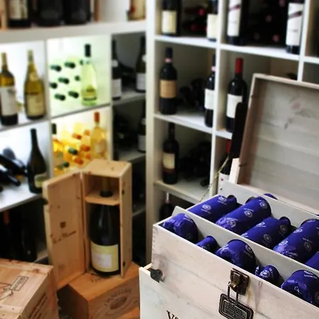拉皮尼亚酒店 酒店 3*