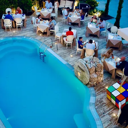 Hotel La Pigna 3*