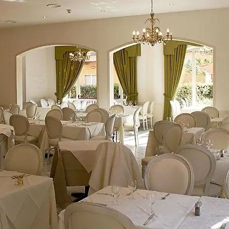 Hotel La Pigna 3*
