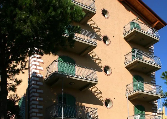 La Pigna Marina di Pietrasanta